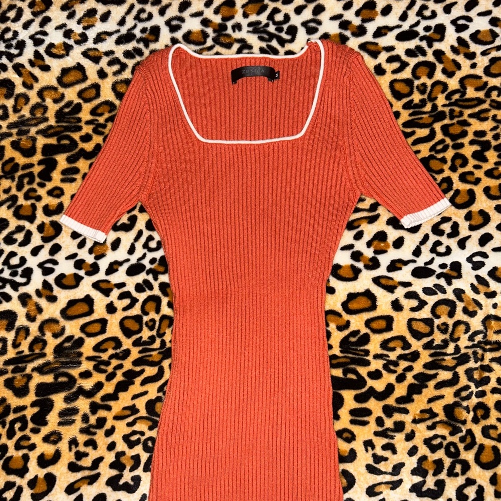 Pumpkin Orange Zesica Ribbed Fitted Sweater Top with White Trim